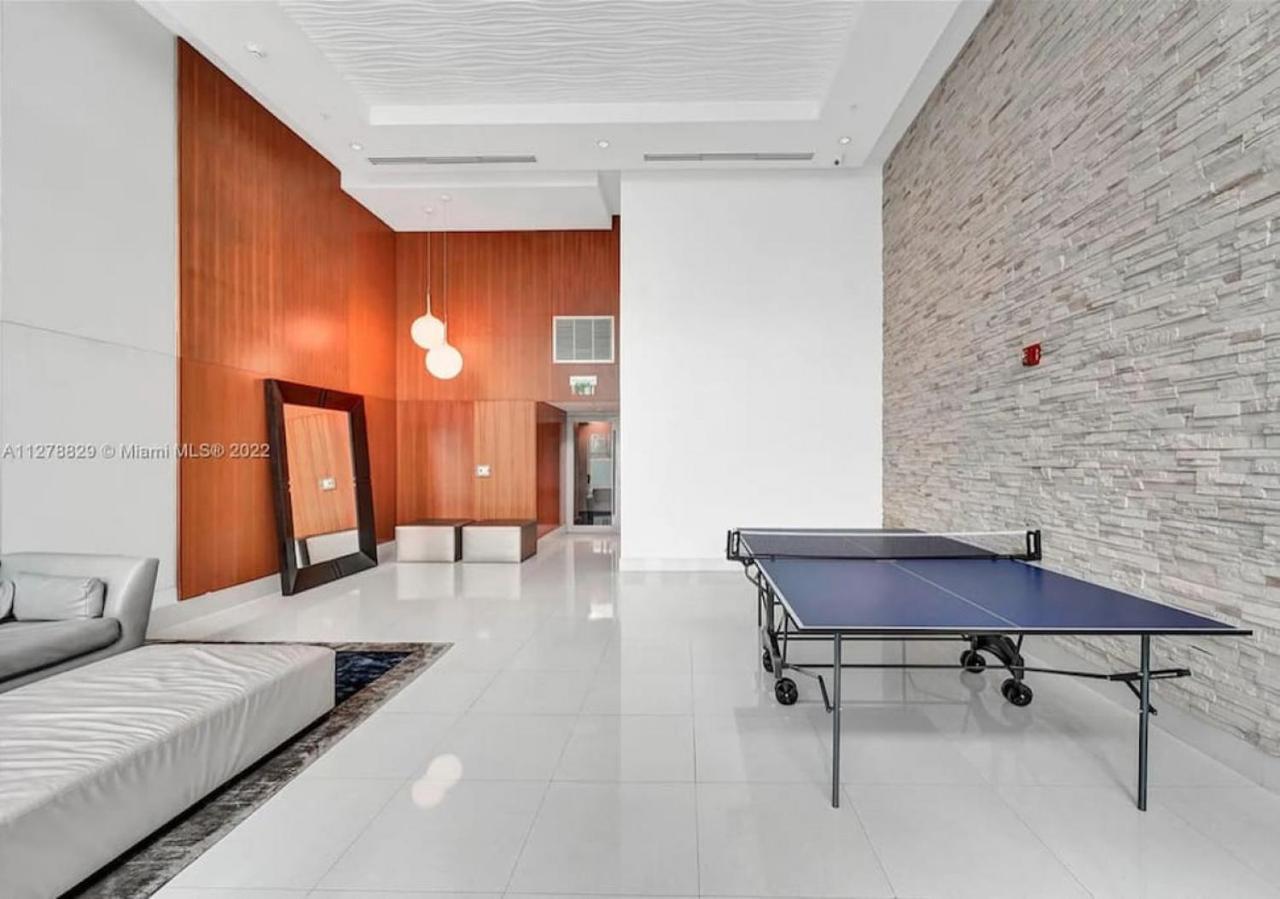 Modern 2 Story Loft 2Br With Breathtaking Views Villa Miami Exterior photo