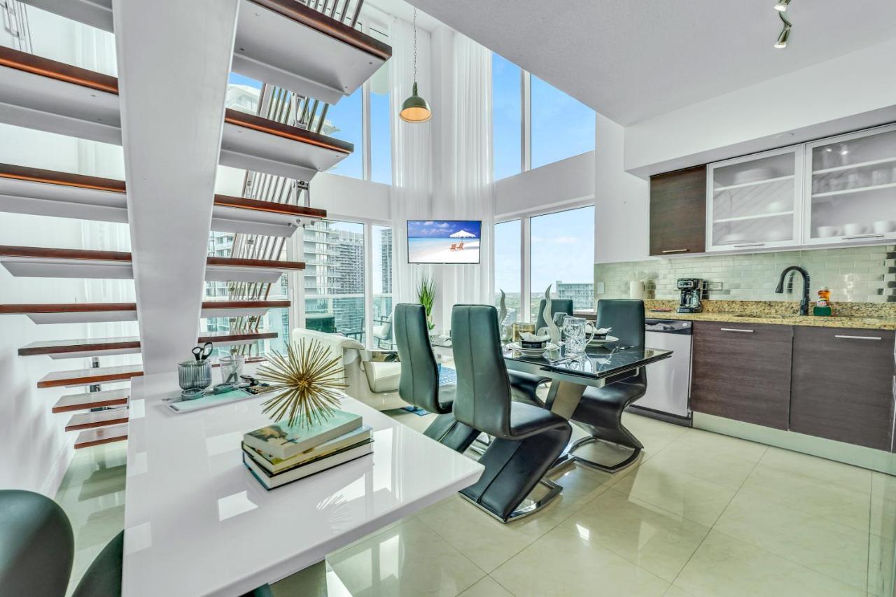 Modern 2 Story Loft 2Br With Breathtaking Views Villa Miami Exterior photo